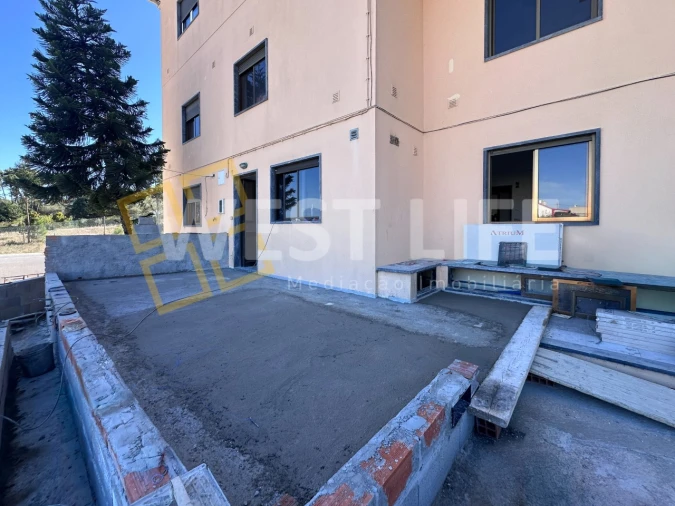 Apartamento T3 para Arrendamento em Santo Isidoro Foto 16