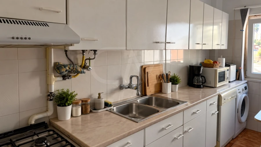 Apartamento T2 para Venda em Massamá e Monte Abraão Foto 2