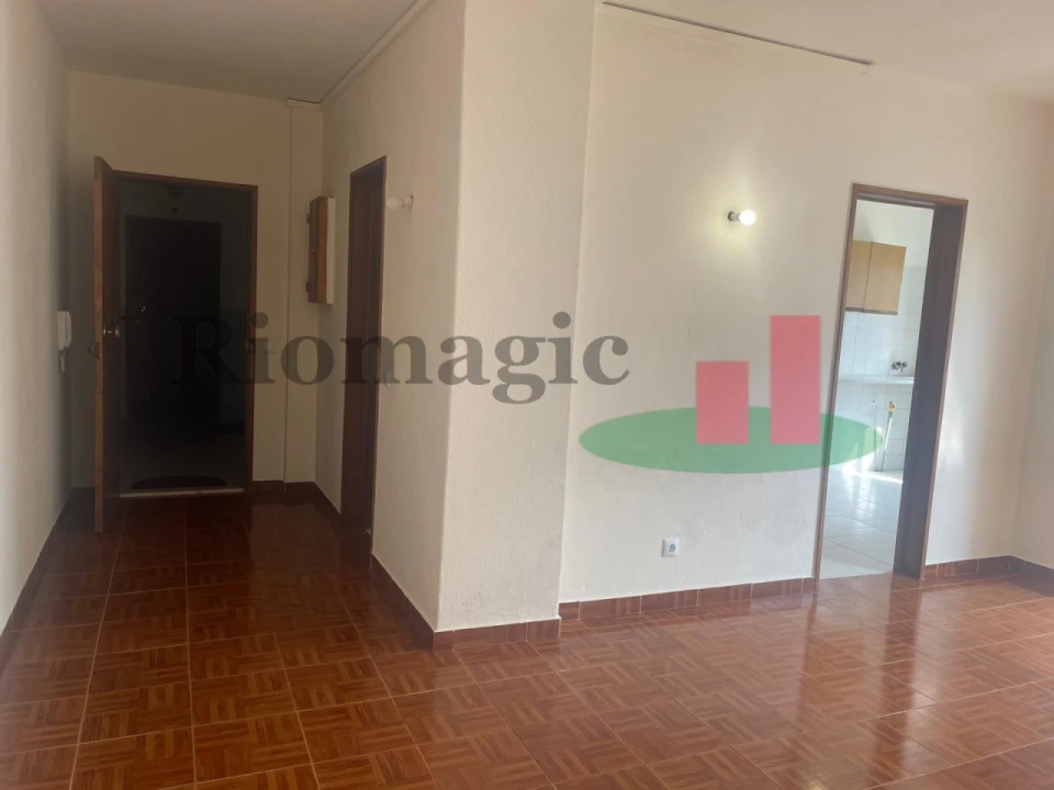 Apartamento T2 para Venda em Cascais e Estoril Foto 2