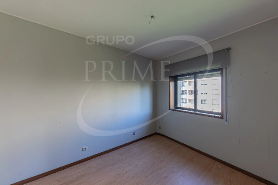 Apartamento T1 para Arrendamento em Aldoar, Foz do Douro e Nevogilde Foto 15