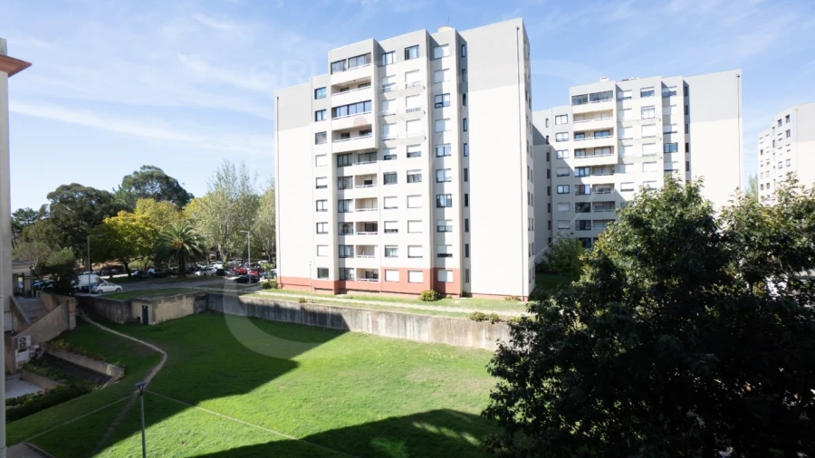 Apartamento T1 para Arrendamento em Aldoar, Foz do Douro e Nevogilde