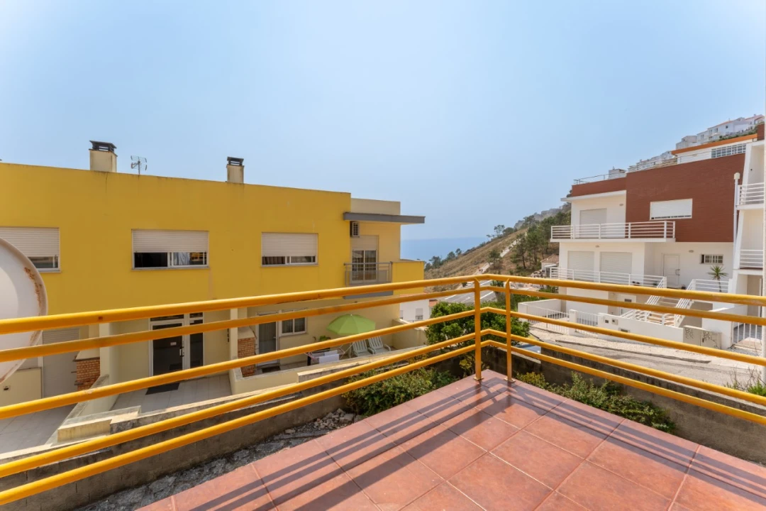 Apartamento T2 para Venda em Nazare Foto 6