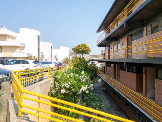 Apartamento T2 para Venda em Nazare Foto 27