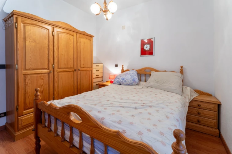 Apartamento T2 para Venda em Nazare Foto 13