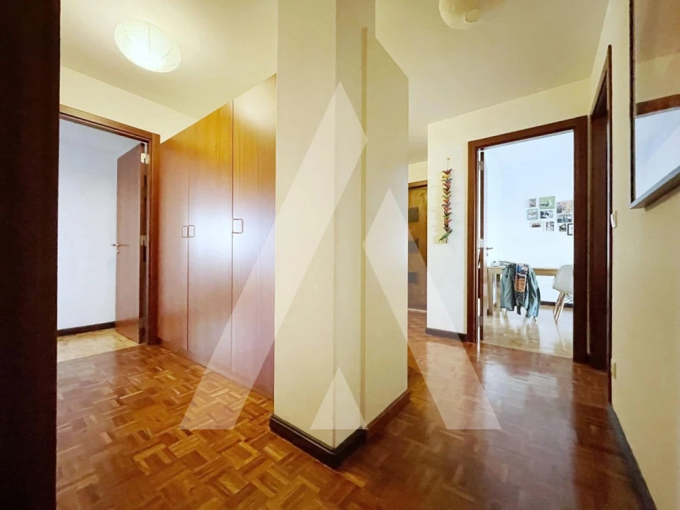 Apartamento T2 para Arrendamento em Glória e Vera Cruz Foto 2