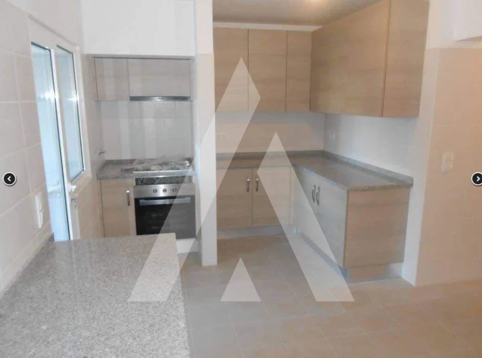 Apartamento T2 para Arrendamento em Glória e Vera Cruz Foto 12