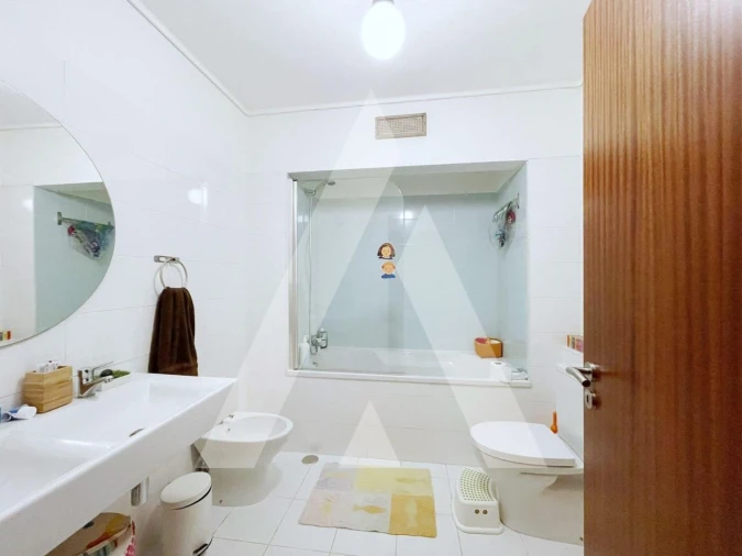 Apartamento T2 para Arrendamento em Glória e Vera Cruz Foto 8