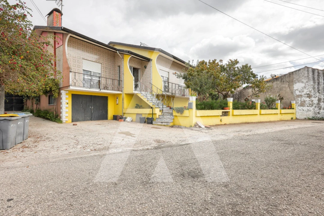 Moradia T3 para Venda em Requeixo, Nossa Senhora de Fátima e Nariz Foto 1