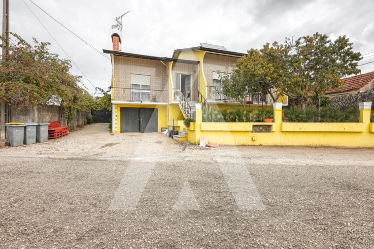 Moradia T3 para Venda em Requeixo, Nossa Senhora de Fátima e Nariz Foto 2