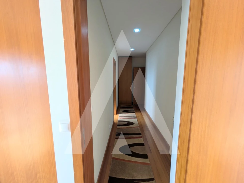 Apartamento T1 para Arrendamento em Glória e Vera Cruz Foto 19