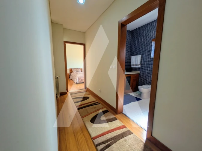 Apartamento T1 para Arrendamento em Glória e Vera Cruz Foto 8