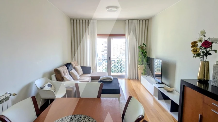 Apartamento T1 para Arrendamento em Glória e Vera Cruz