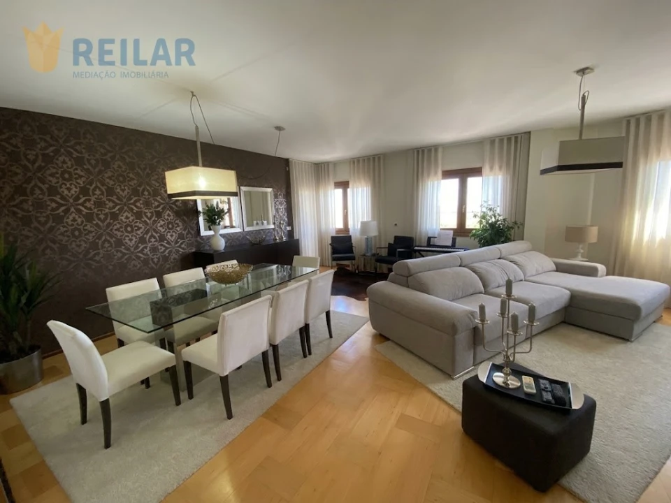 Apartamento T3 para Venda em Vila Franca de Xira Foto 1