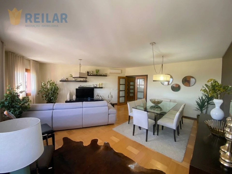 Apartamento T3 para Venda em Vila Franca de Xira Foto 9