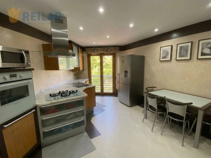 Apartamento T3 para Venda em Vila Franca de Xira Foto 2
