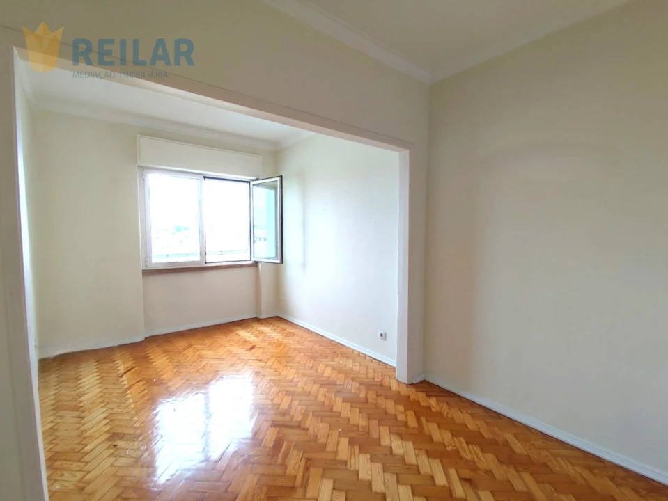 Apartamento T2 para Arrendamento em São Vicente Foto 7