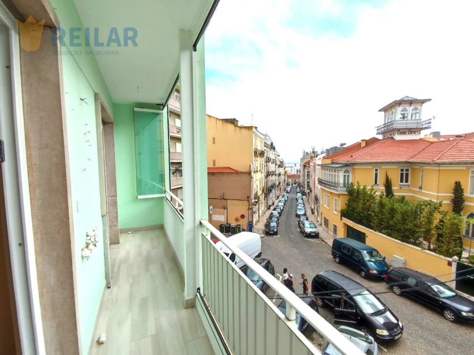 Apartamento T2 para Arrendamento em São Vicente Foto 17