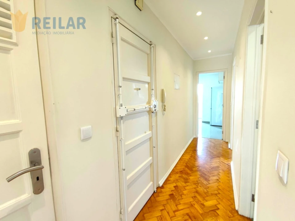 Apartamento T2 para Arrendamento em São Vicente Foto 20