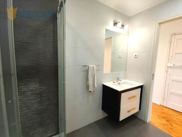 Apartamento T2 para Arrendamento em São Vicente