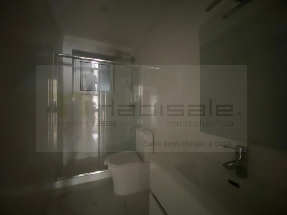 Apartamento T2 para Venda em Falagueira-Venda Nova Foto 22