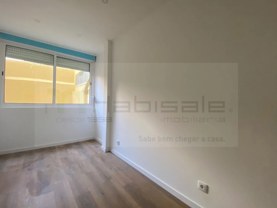 Apartamento T2 para Venda em Falagueira-Venda Nova Foto 23