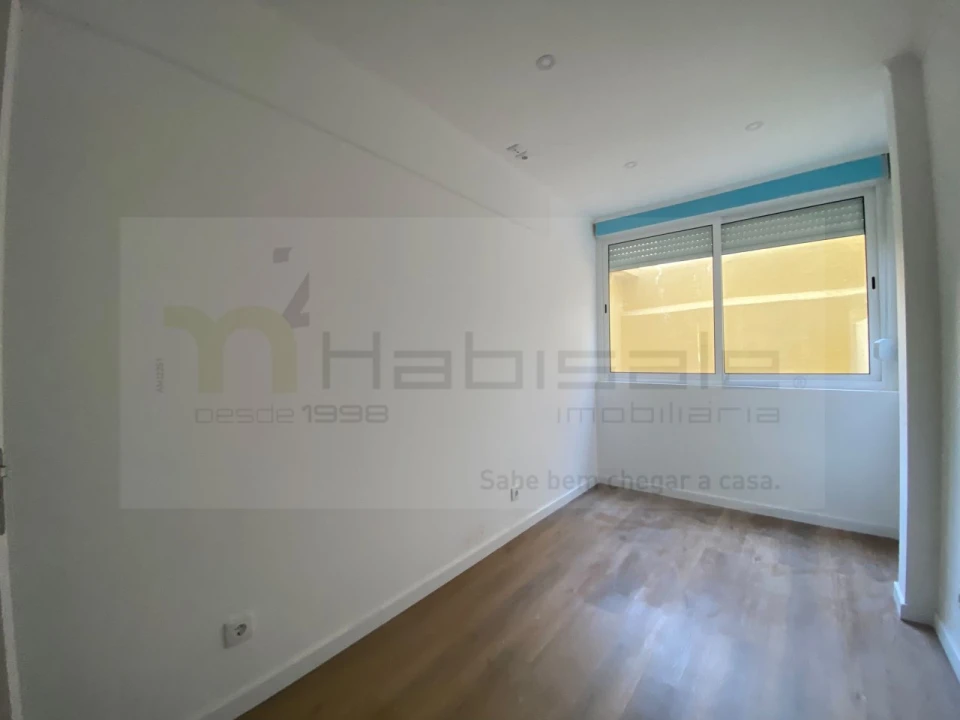 Apartamento T2 para Venda em Falagueira-Venda Nova Foto 24