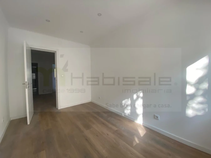 Apartamento T2 para Venda em Falagueira-Venda Nova Foto 15
