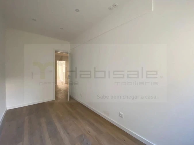 Apartamento T2 para Venda em Falagueira-Venda Nova Foto 21