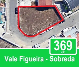 Terreno para Venda em Charneca de Caparica e Sobreda