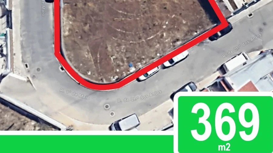 Terreno para Venda em Charneca de Caparica e Sobreda