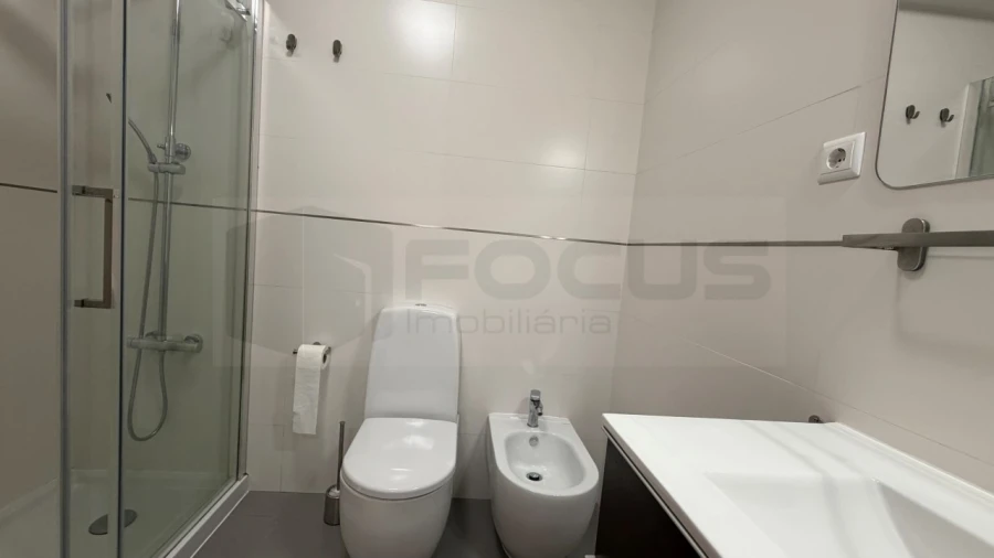 Apartamento T1 para Arrendamento em Aradas Foto 15