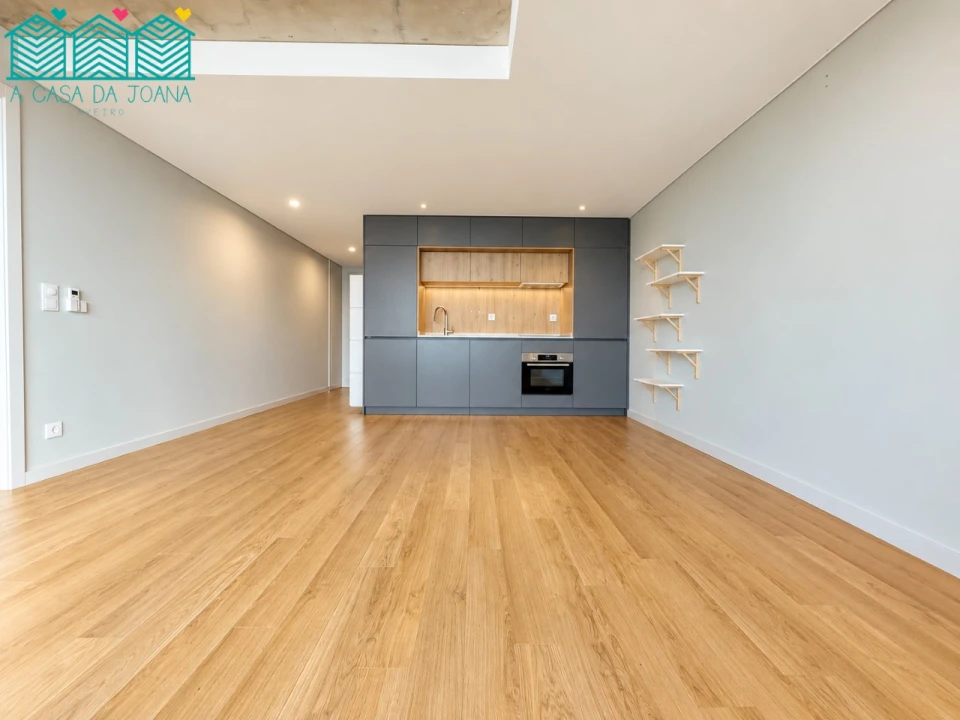 Apartamento T1 para Arrendamento em Glória e Vera Cruz Foto 1