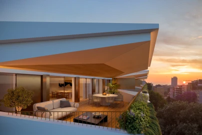 Apartamento T4 para Venda em Lordelo do Ouro e Massarelos