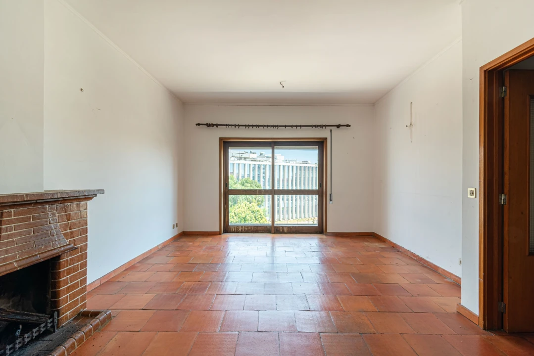 Apartamento T2 para Venda em Aldoar, Foz do Douro e Nevogilde Foto 3