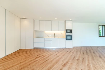 Apartamento T2 para Venda em Arcozelo