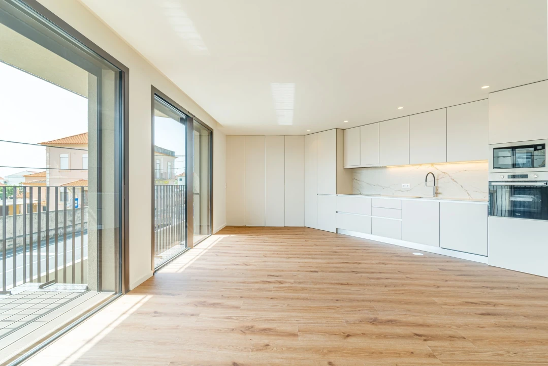 Apartamento T2 para Venda em Arcozelo Foto 2