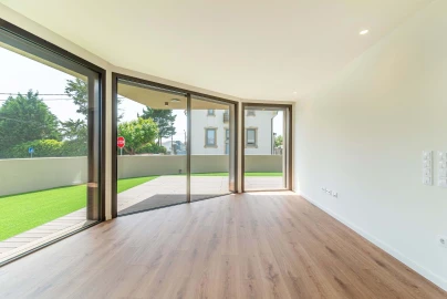Apartamento T1 para Venda em Arcozelo