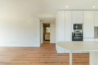 Apartamento T1 para Venda em Arcozelo
