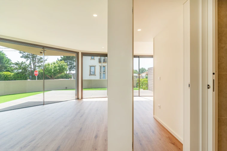 Apartamento T1 para Venda em Arcozelo Foto 14