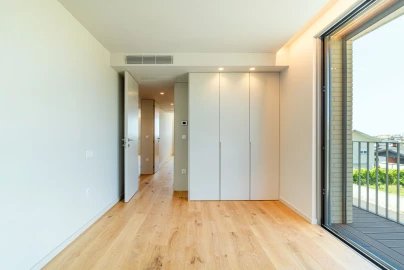 Apartamento T3 para Venda em São Felix da Marinha