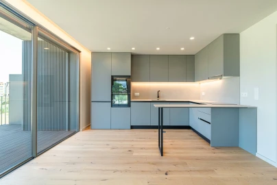 Apartamento T3 para Venda em São Felix da Marinha
