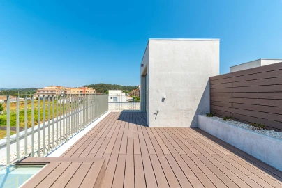 Apartamento T3 para Venda em São Felix da Marinha