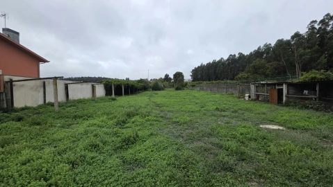 Terreno para Venda em Castêlo da Maia