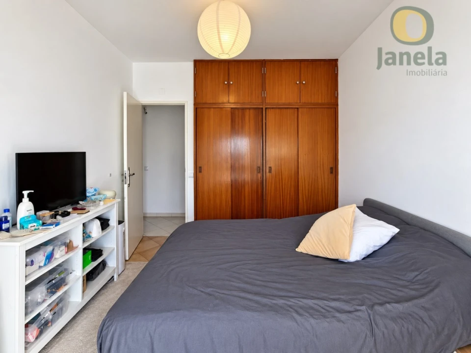 Apartamento T2 para Venda em Faro (Sé e São Pedro) Foto 12