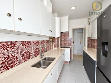 Apartamento T2 para Venda em Faro (Sé e São Pedro)