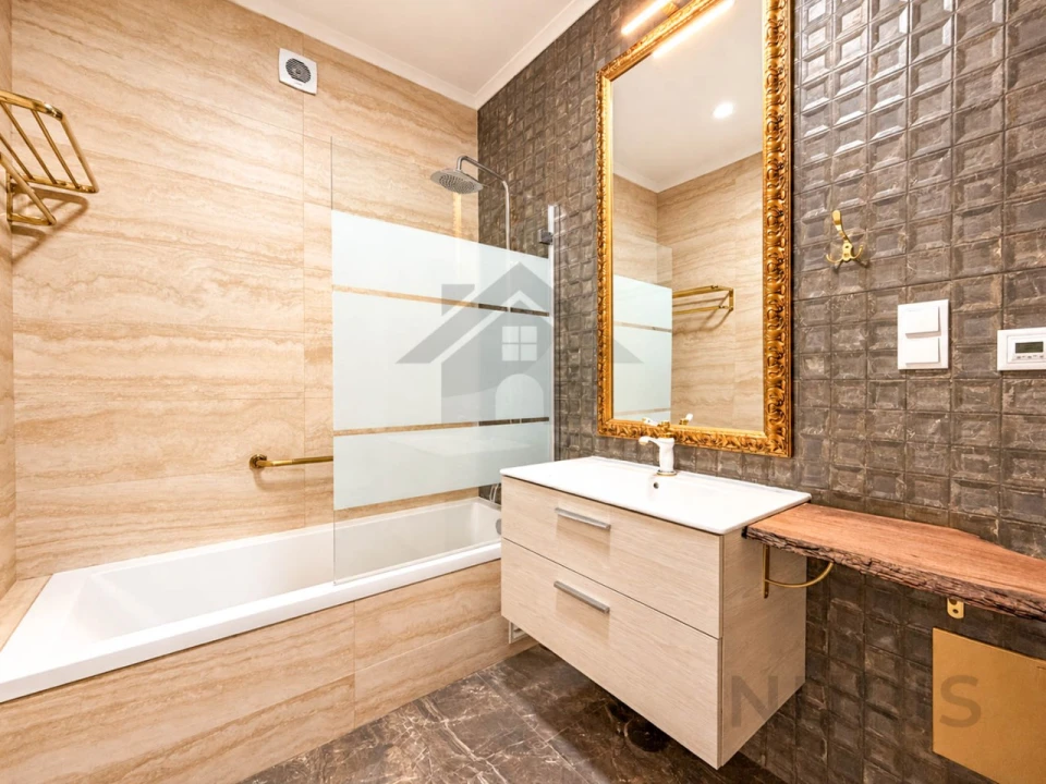 Apartamento T2 para Arrendamento em Portimão Foto 14