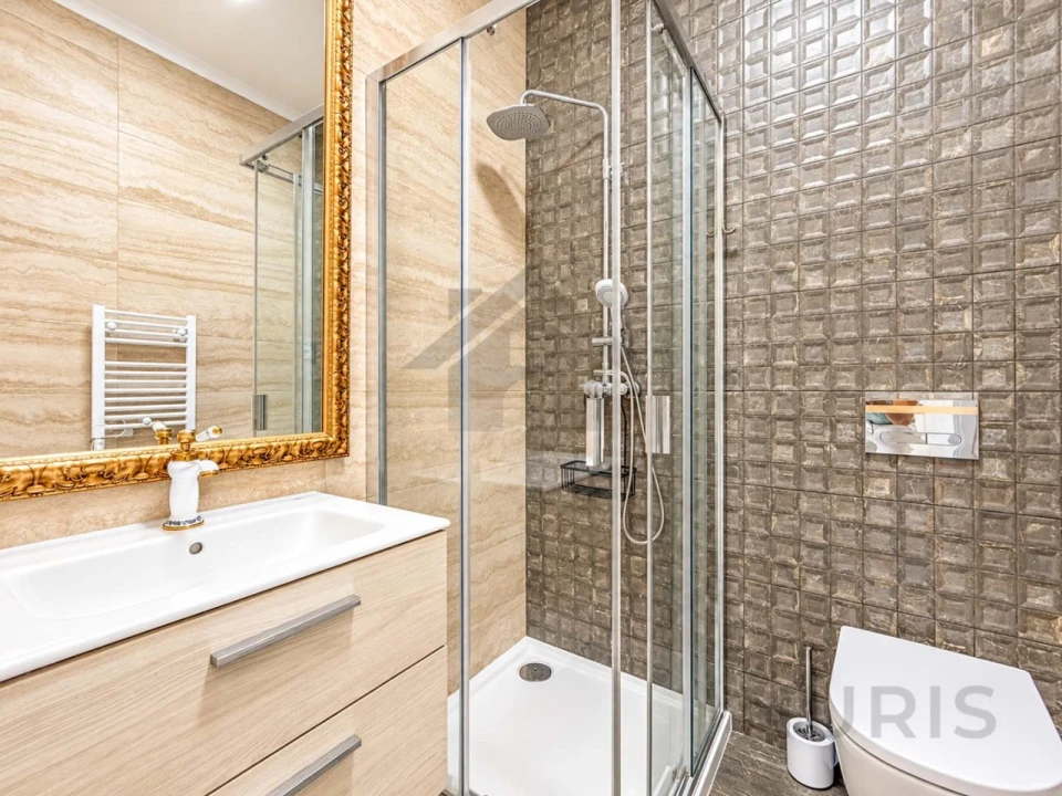 Apartamento T2 para Arrendamento em Portimão Foto 15