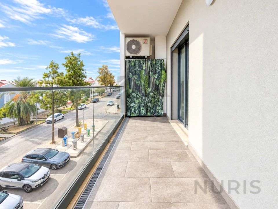 Apartamento T2 para Arrendamento em Portimão Foto 24