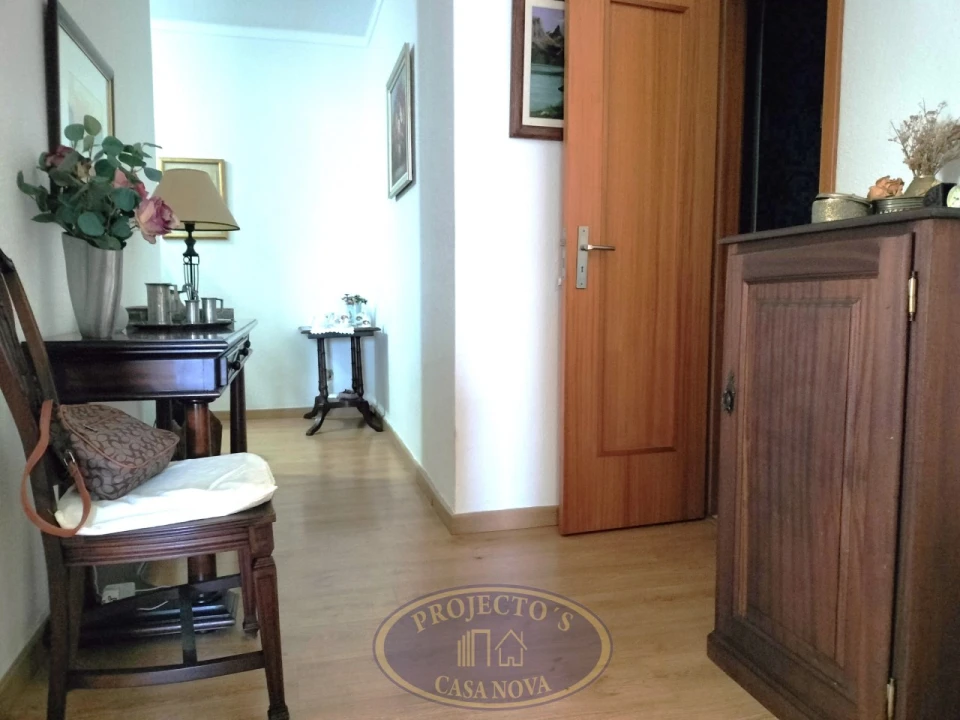 Apartamento T3 para Venda em Portimão Foto 6