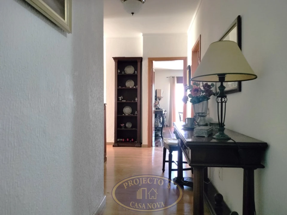 Apartamento T3 para Venda em Portimão Foto 8